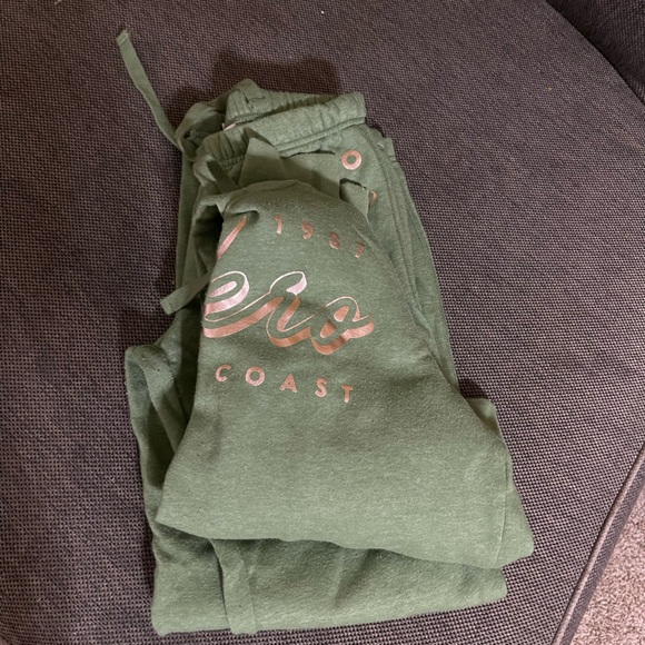 Aeropostale Hoodie and pant set yellow/green Size Small - Picture 8 of 8